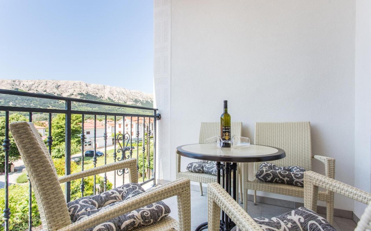 Apartments With A Parking Space Baska, Krk - 18808 Luaran gambar