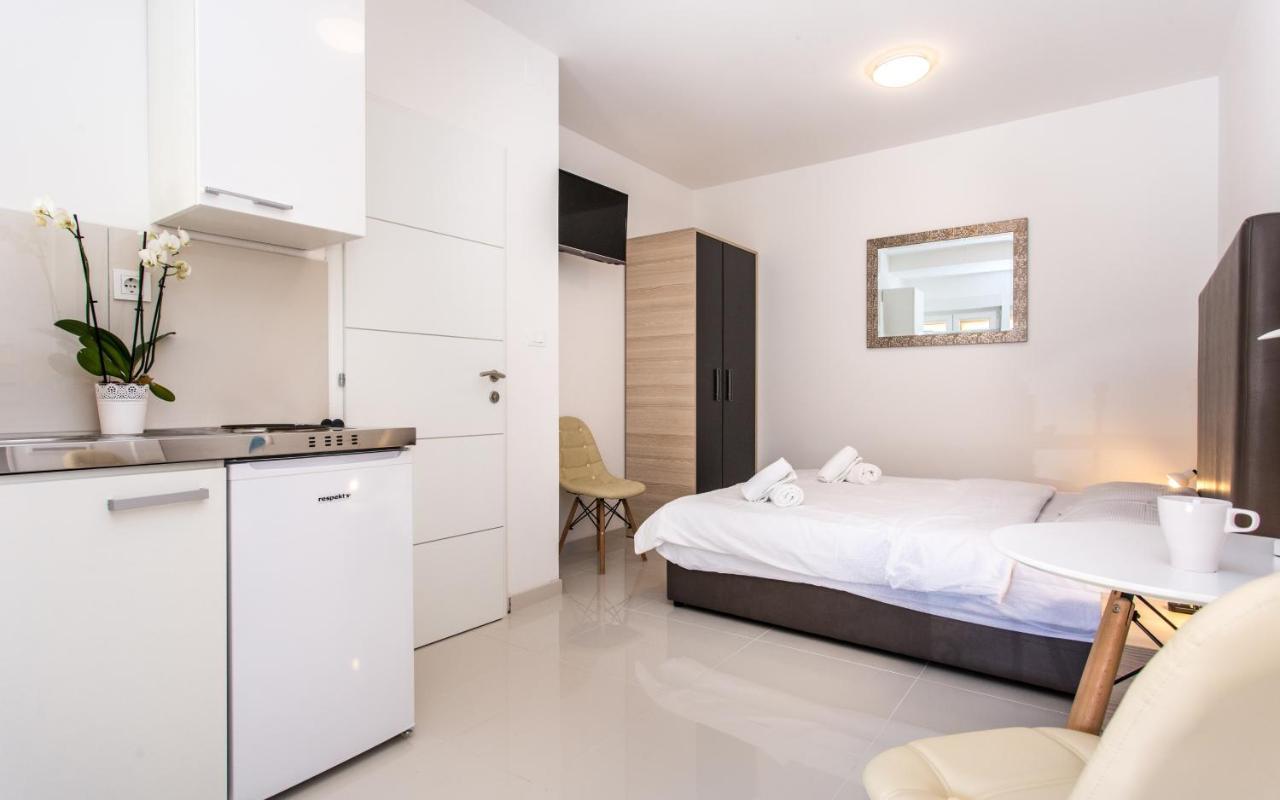 Apartments With A Parking Space Baska, Krk - 18808 Luaran gambar